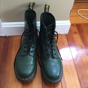 Green Doc Martens 1460 8 eye size 5 uk 7 us